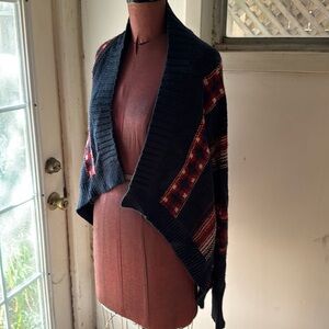 Abercrombie sweater wrap/shrug L/XL